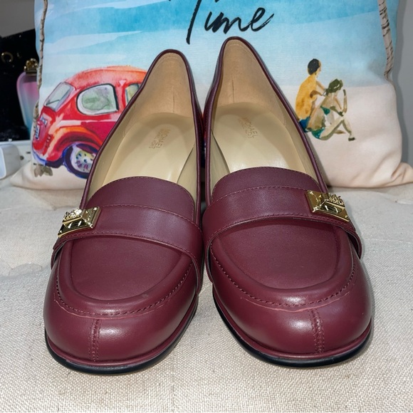 Michael Kors NWOB! Leather Merlot Burgundy  Padma Mid Loafer Pumps Block Heel - Picture 5 of 14
